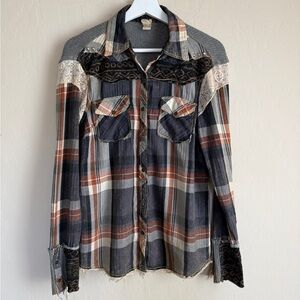 Gimmicks by BKE Plaid Button-Up Shirt Patchwork Lace Ruffle Trim Boho Small
